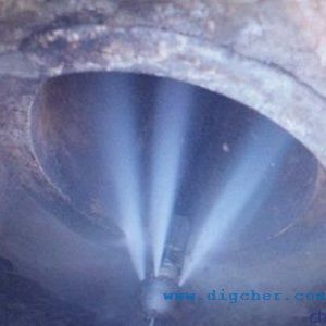 下水道清洗機-城市地下水管道高壓清洗機